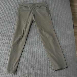 Men’s Lululemon ABC pant 32-32